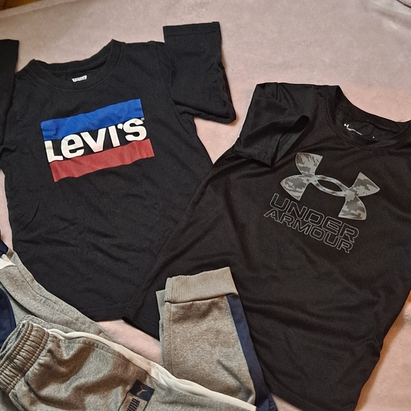 Lot Of Boys Under Armour " Puma Set " Levi's T shirt - Picture 3 of 3